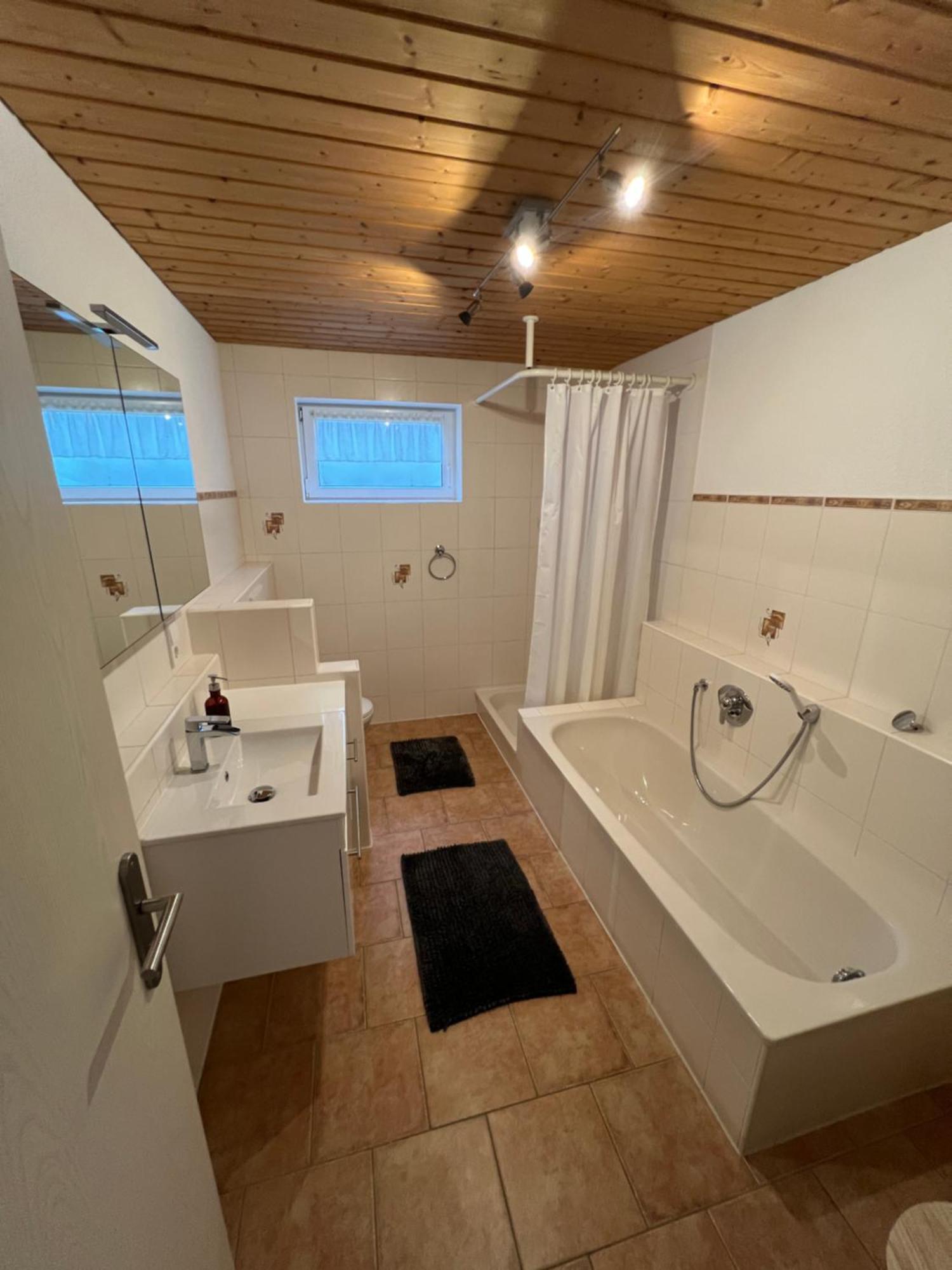 Gemuetliche Ferienwohnung Im Herzen Des Schwarzwaldes Niedereschach Экстерьер фото